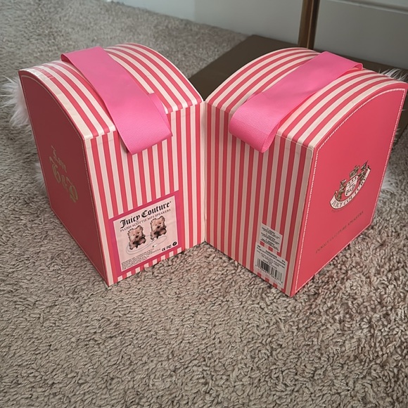 Juicy Couture Doggy Couture Speakers - Picture 5 of 11